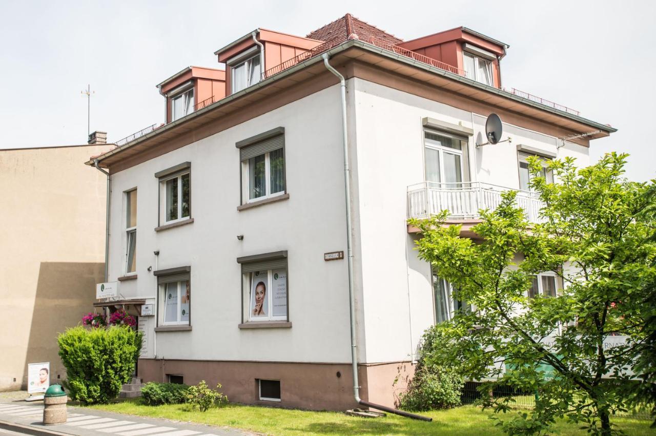 Mansarda Noclegi Września Exteriér fotografie